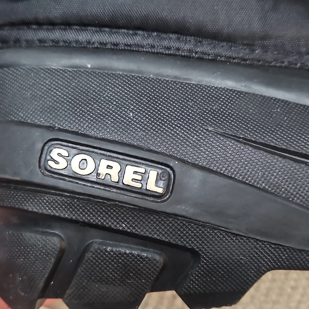 Sorel Flurry Youth Boots Size 4 Black Gray Inner Liner Waterproof Warm